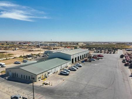 Photo of commercial space at 3201 W Murphy St in Odessa