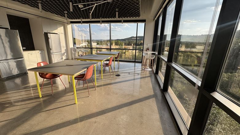 Buttross Coworking - Lakewood