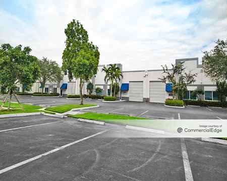 Industrial space for Rent at 4811 Lyons Technology Pkwy in Coconut Creek