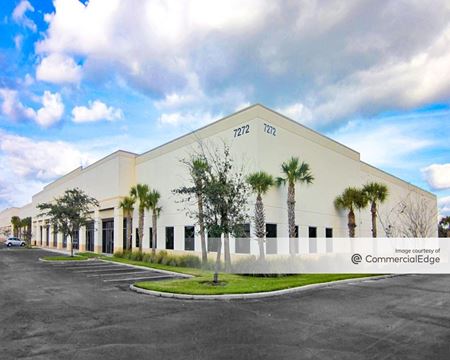 Industrial space for Rent at 7272 Kingspointe Pkwy in Orlando