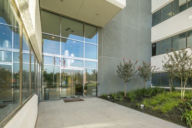 10497 Town & Country Way
