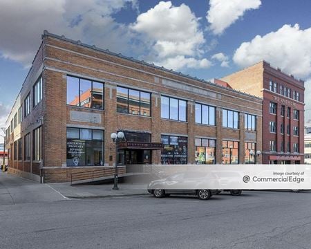 Photo of commercial space at 809 P Street in Lincoln
