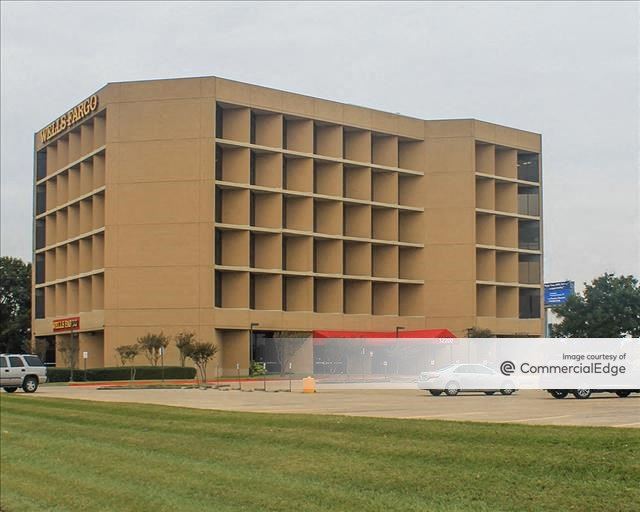 Wells Fargo Bank Building 12200 Northwest Freeway, Houston, TX