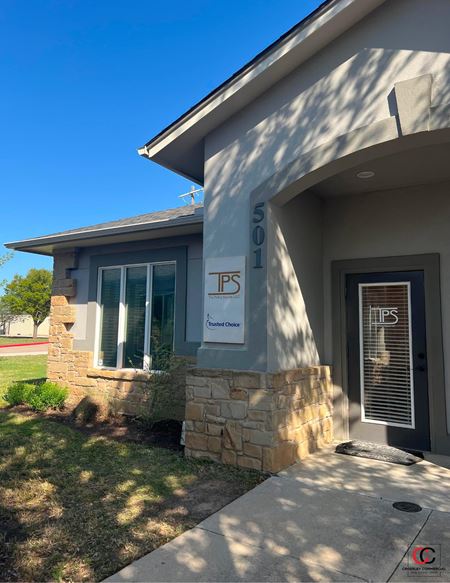 Photo of commercial space at 921 W New Hope Dr, #501 in Cedar Park