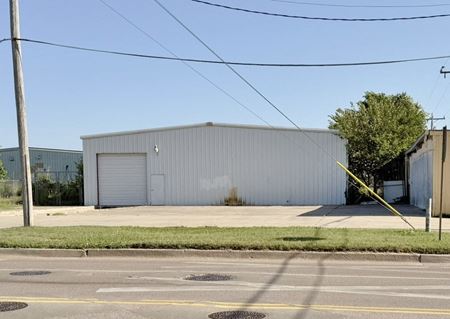 Photo of commercial space at 2411 SW 15th Street in Oklahoma City