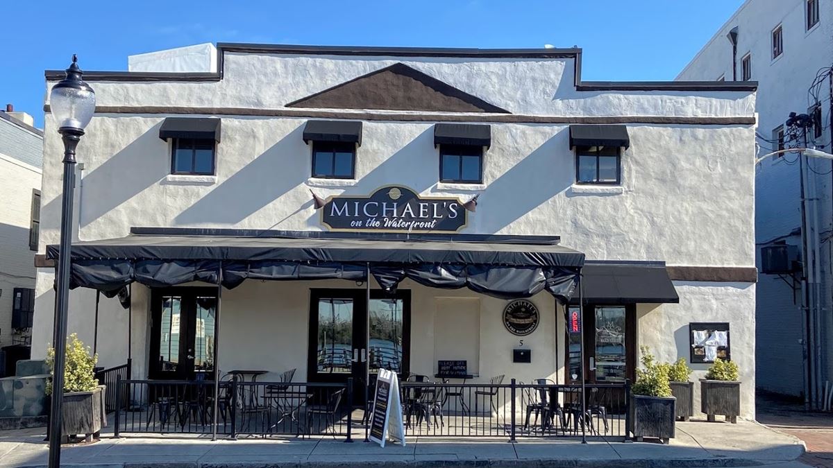Cape Fear River Waterfront Commercial Space