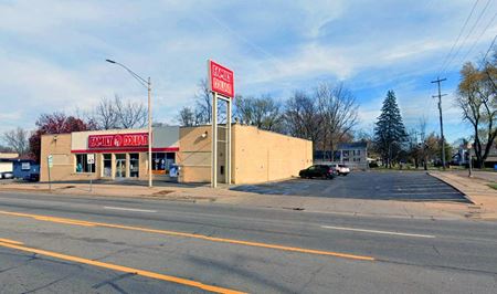 Photo of commercial space at 2919 S Cedar St in Lansing