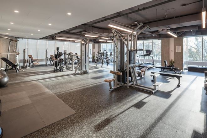 1500 W. Georgia St
