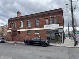 39 West Pacific Avenue
