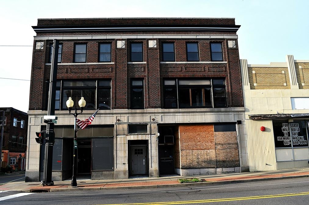 257 Main St