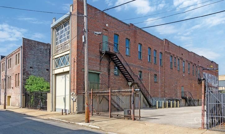 Rare, Historic Office/Retail  Building in the Heart of Downtown Memphis