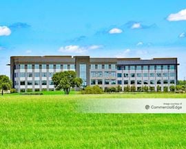 Mercedes-Benz Financial Services Business Operations Center