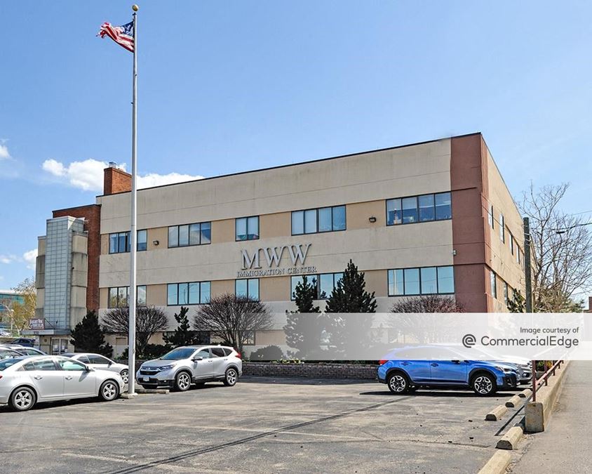 3150 Chester Avenue 3150 Chester Avenue Office Building