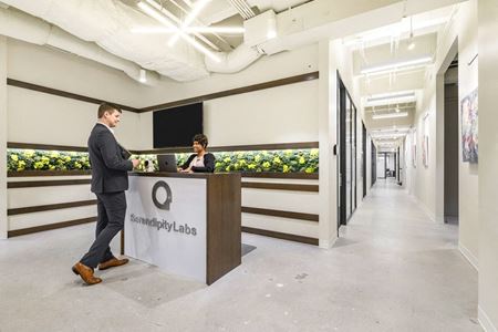 Shared and coworking spaces at 121 Perimeter Center West in Atlanta