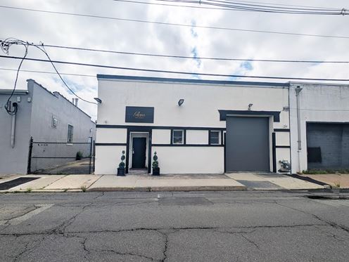 130 Railroad Avenue