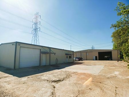 Industrial space for Sale at 3318 North Main Street in Baytown