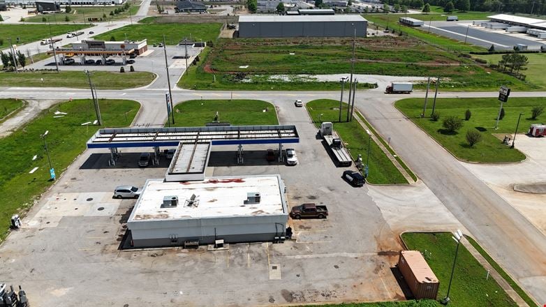 Retail space for Sale at 6725 Swancott Rd in Madison