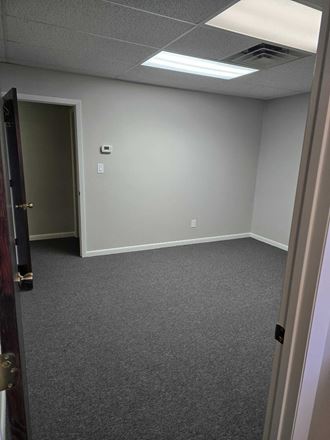 Private Office Suites for Lease | Utilities & Wi-Fi Included