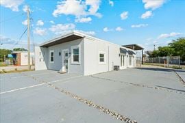 816 E Seminole Ave