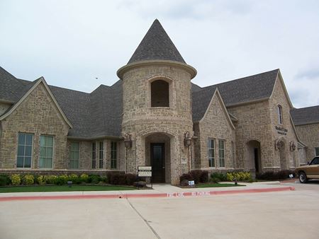 Photo of commercial space at 710 Centerpark Dr, Unit 120 in Colleyville