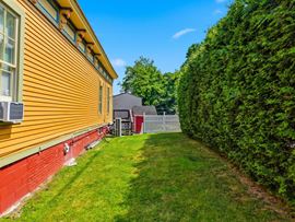 21 Furnace St