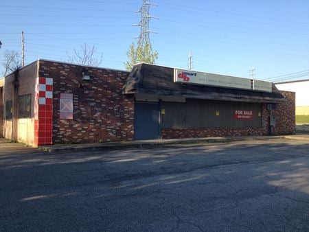 Retail space for Sale at 16 County 78 in Middletown