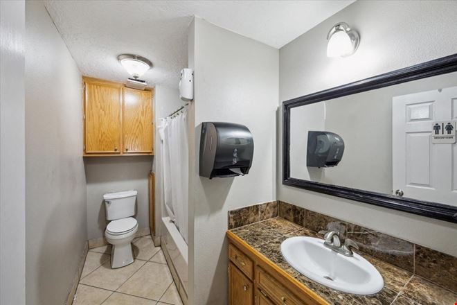 16818 Titan Drive, Houston, TX 77058