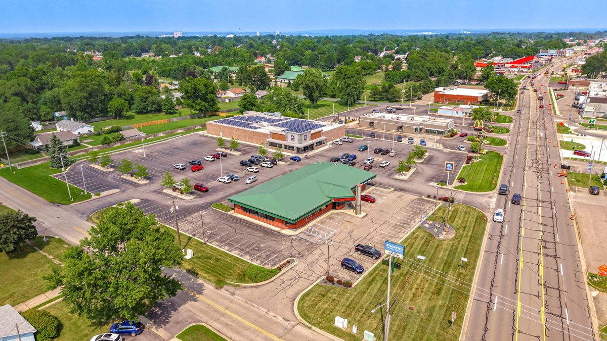 890 W. Columbia Ave.