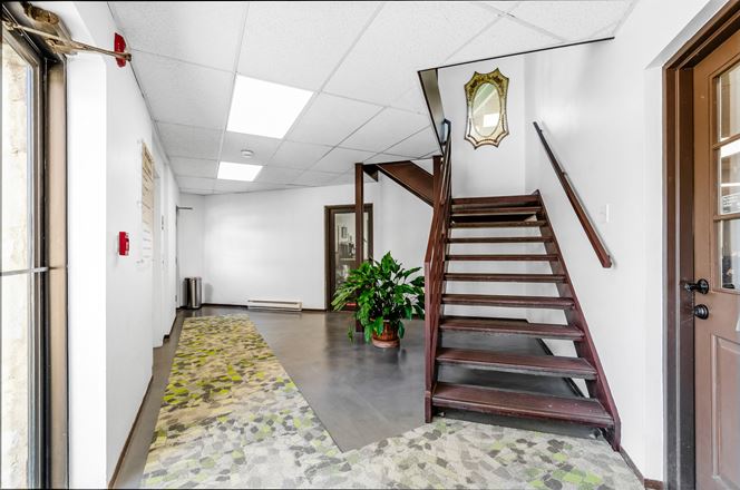 55 S High Street, Dublin, OH 43017