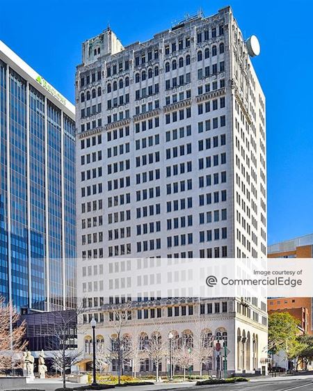 Photo of commercial space at 200 East Capitol Street in Jackson