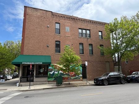 Photo of commercial space at 1157 W Wrightwood Ave in Chicago