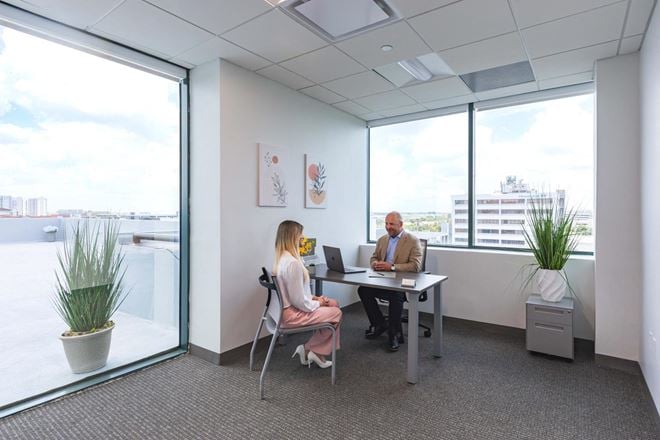 Quest Workspaces - Quest - Two Doral Center