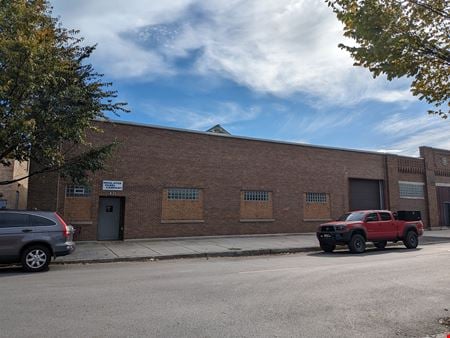 Photo of commercial space at 421 N Paulina St in Chicago