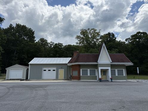 8200 Crain Hwy