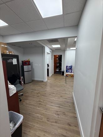 Westland Commons | Suite 1738-1