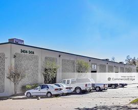 Pine Forest Business Center