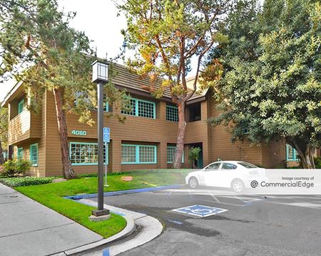 Office space for Rent at 4060 Campus Drive in Newport Beach