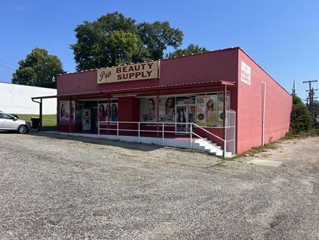 Retail space for Sale at 134 E Union St in Minden