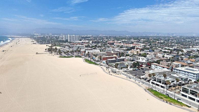 Venice Beachfront Retail