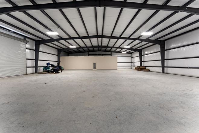 Building 7 - 25533 Richards Rd - Sublease