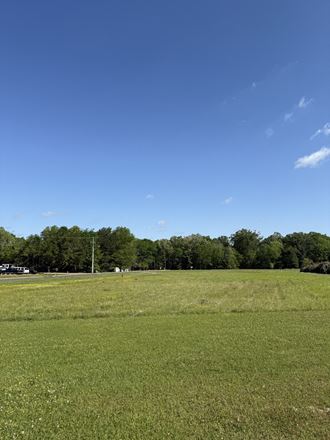 Outparcel - Lakeland Drive
