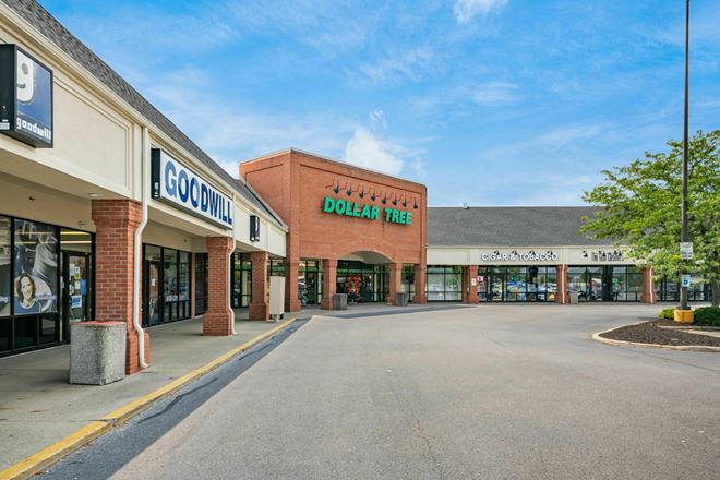 Johnstown Village Square Johnstown, OH 43031