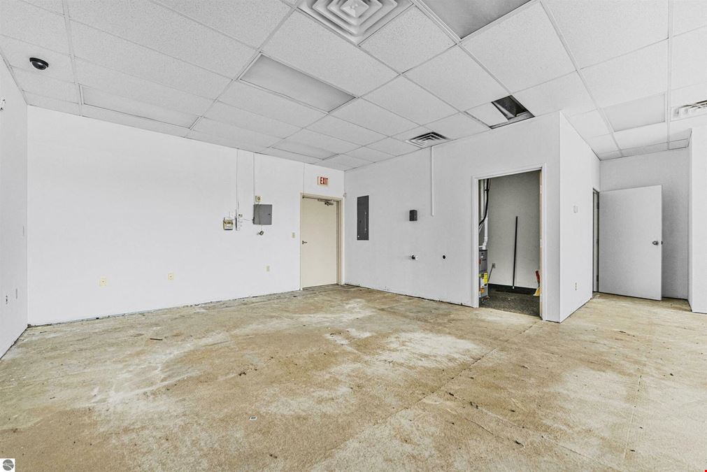 Highly Visible Retail Space in Cadillac, MI