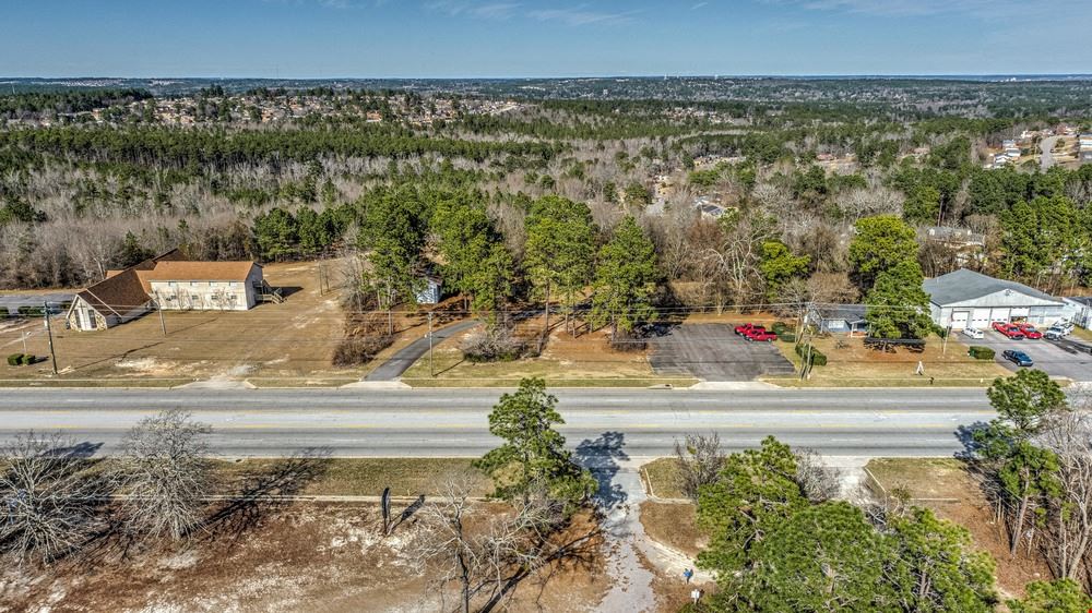 0.85 AC South Augusta Commercial Dev. Site w/ Parking & Storage Building