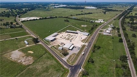 Office space for Sale at 17552 U.S. 79 in Marquez