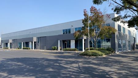 Industrial space for Rent at 6110 NE Croeni Ave, Suite A in Hillsboro
