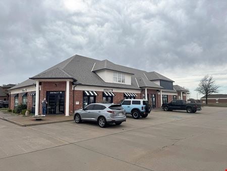 Office space for Rent at 10952 NW Expressway in Yukon