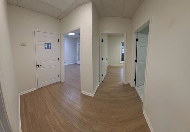 900 Old Roswell Lakes Pkwy