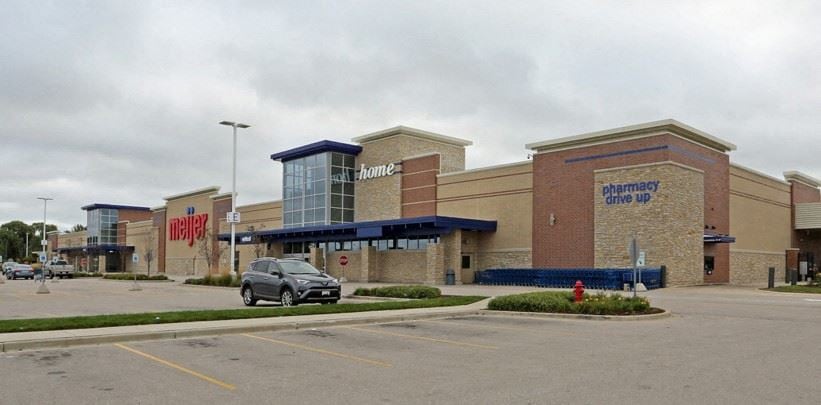 Retail space for Rent at 7701 Green Bay Rd in Kenosha