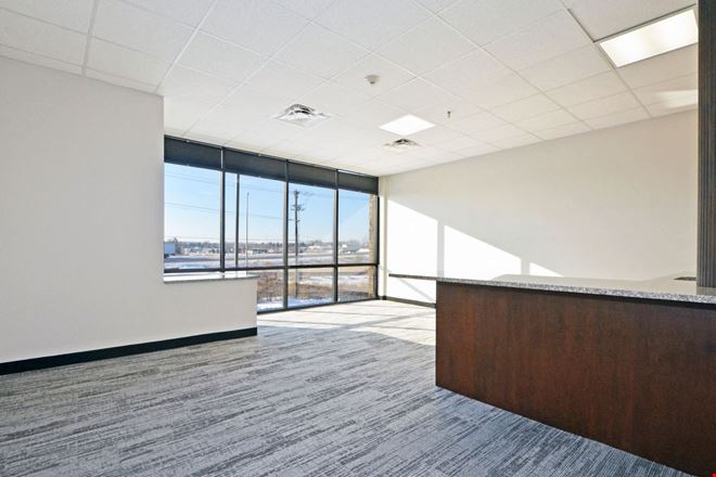 MidAmerica Financial Plaza